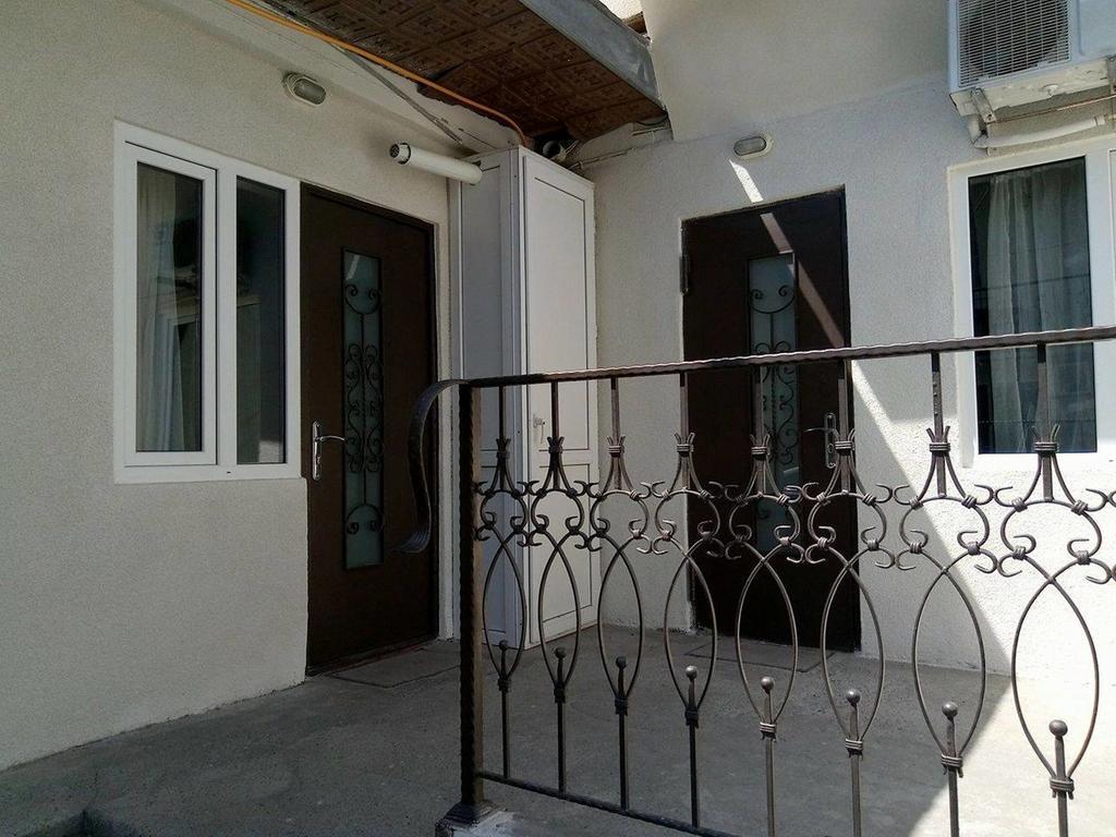 Garry Apartment Tbilisi Exteriör bild