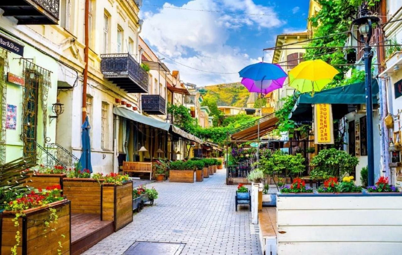 Garry Apartment Tbilisi Exteriör bild
